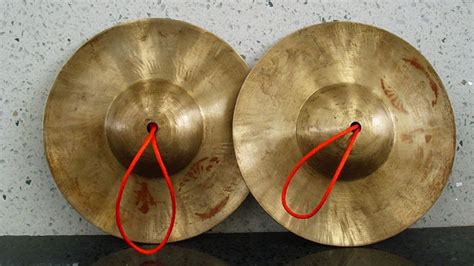 Ompyang / Pompiyang / Ompiyang / Pompyang .